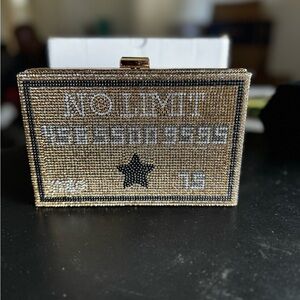 Elegant Clutch/Crossbody